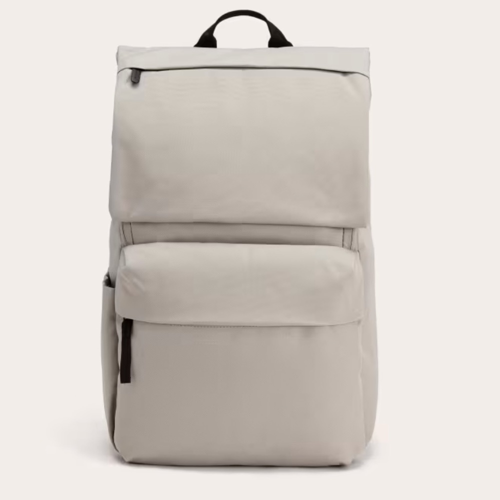 Everlane ReNew Transit Backpack (Warm Quartz)